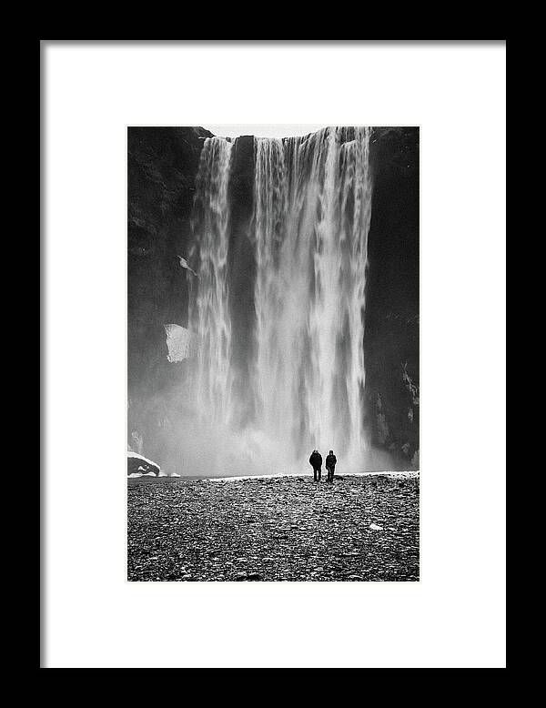 B & W Framed Print featuring the photograph Skogafoss by Geoff Smith