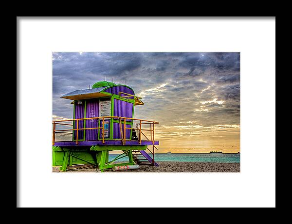 Lifeguard Stand Framed Print featuring the photograph South Beach Dawn by William Wetmore