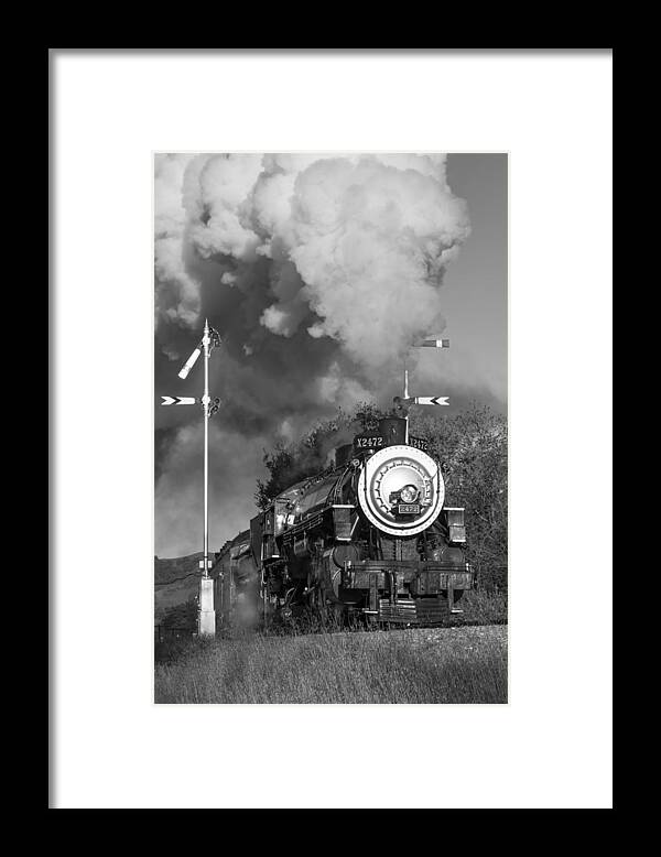 Railroad Framed Print featuring the photograph Southern Pacific 2472 Steam by Rick Pisio