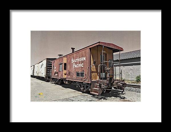 Freight Trains Framed Print featuring the photograph Southern Pacific Caboose by Jim Thompson