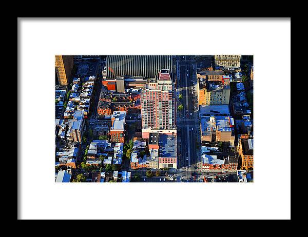 440 South Broad Street Philadelphia Pa 19146-4901 Framed Print featuring the photograph Symphony House Condo 440 South Broad Street Philadelphia PA 19146 4901 by Duncan Pearson