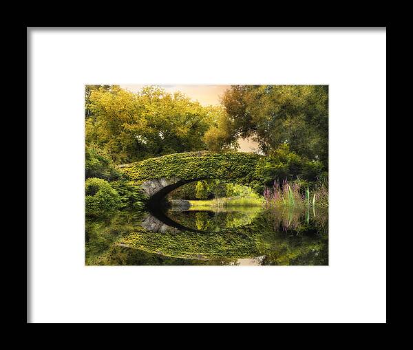 Nature Framed Print featuring the photograph The Gapstow Bridge by Jessica Jenney