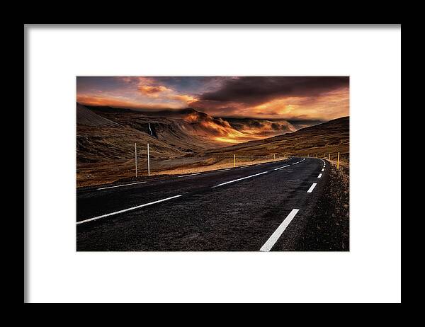 Iceland Framed Print featuring the photograph The road to Eden by Jorge Maia