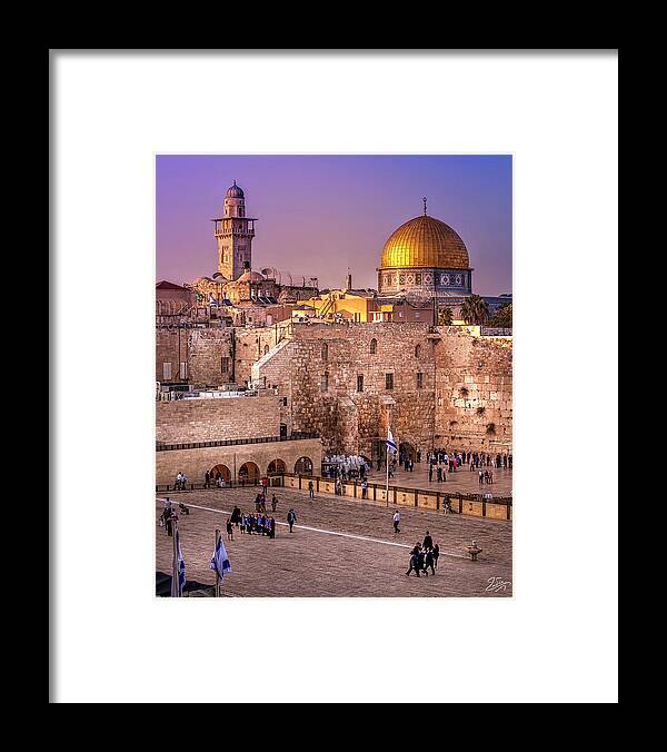 Endre Framed Print featuring the photograph The Western Wall At Sunset by Endre Balogh
