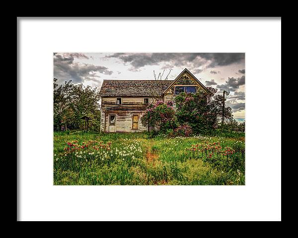 Old Framed Print featuring the photograph Southwick Farmhouse by Brad Stinson