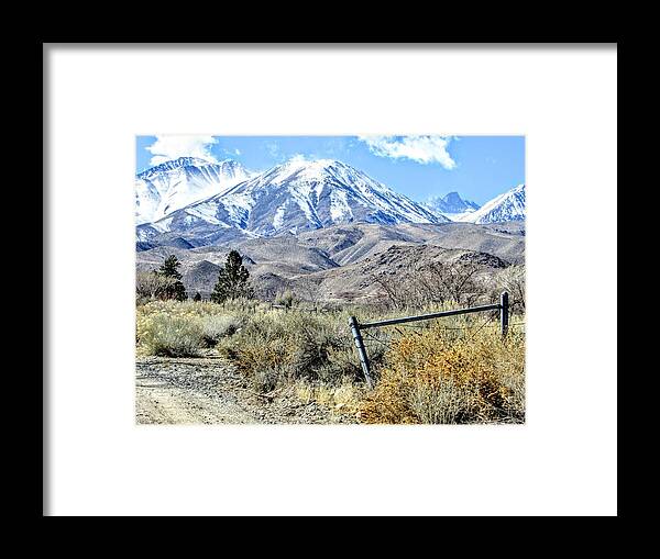 Sky Framed Print featuring the photograph Through The Gate by Marilyn Diaz