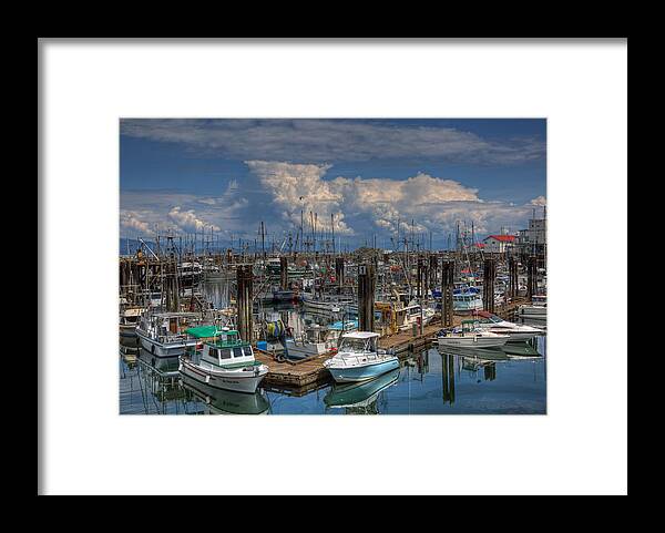 Cloud Framed Print featuring the photograph Towering by Randy Hall