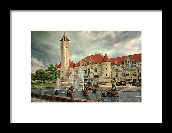Union Station Framed Print featuring the photograph Union Station St Louis Color DSC00422 by Greg Kluempers