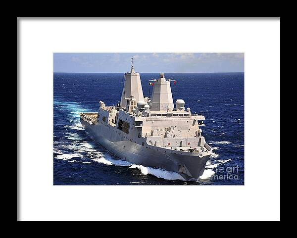 Transit Framed Print featuring the photograph Uss Green Bay Transits The Indian Ocean by Stocktrek Images