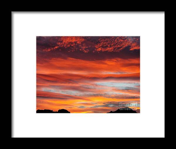 Sunset Framed Print featuring the photograph Valley blessings by Barbara Leigh Art