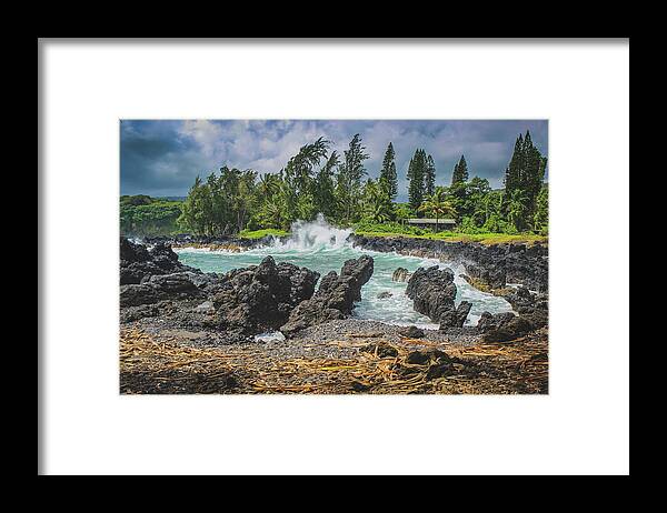 Aloha Framed Print featuring the photograph Waves Crashing Kawee Point by Andy Konieczny