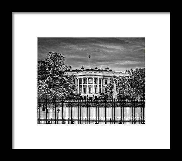 Washington Framed Print featuring the photograph White House by Izet Kapetanovic