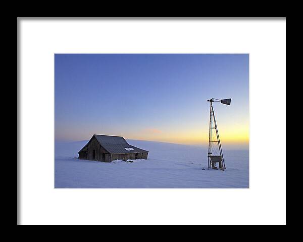 Outdoors Framed Print featuring the photograph Winter Sunset by Doug Davidson