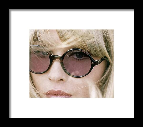 Accessories Framed Print featuring the photograph Woman in Purple Sunglasses by Frank Horvat