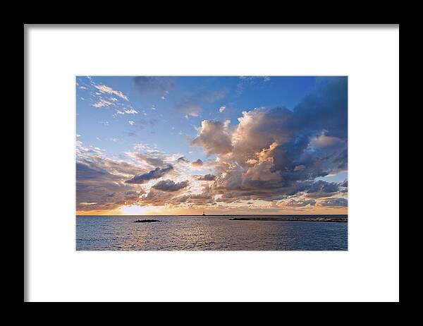 Landscape Framed Print featuring the photograph Wondrous Skies Gallipoli by Allan Van Gasbeck