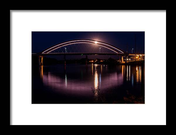 Bridge Framed Print featuring the photograph Hasting Bridge at Night by Patti Deters