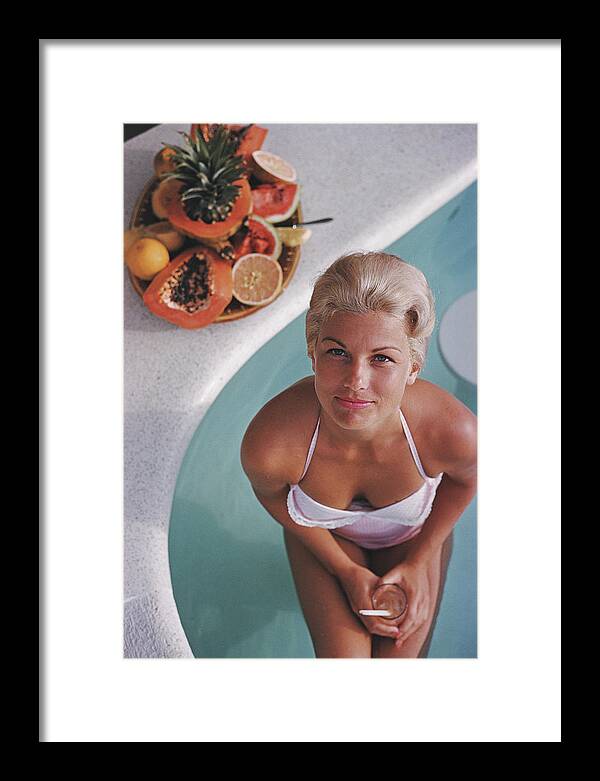 Underwater Framed Print featuring the photograph Down In Acapulco #1 by Slim Aarons
