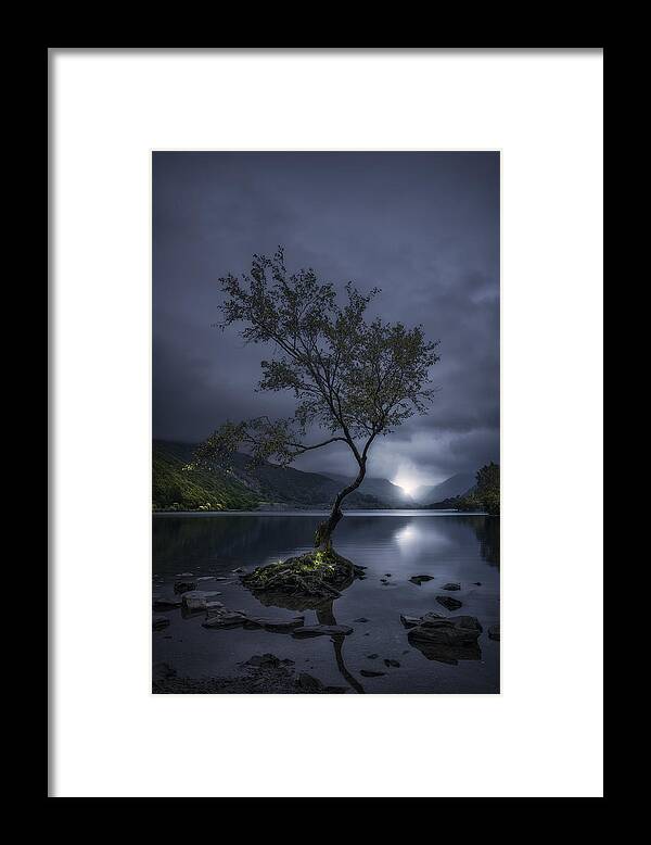 Snowdonia Framed Print featuring the photograph Lake Of Light #1 by Manuel Martin