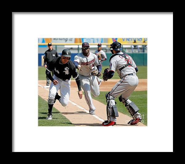 Second Inning Framed Print featuring the photograph Minnesota Twins V Chicago White Sox by Jon Durr