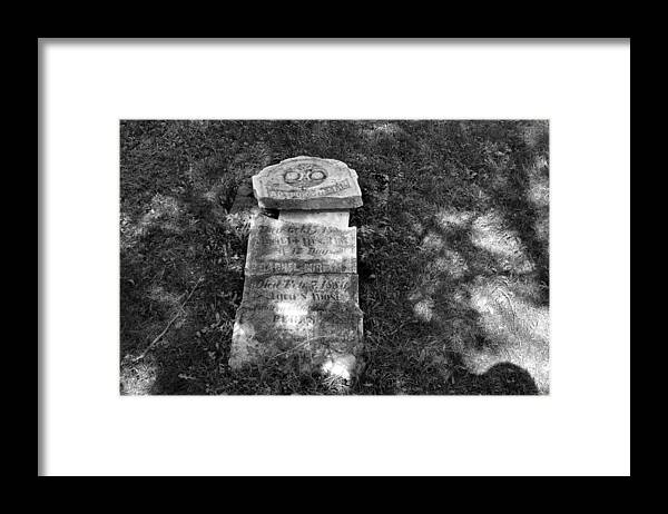 Gravestone Framed Print featuring the photograph 1886 by Richard Stanford