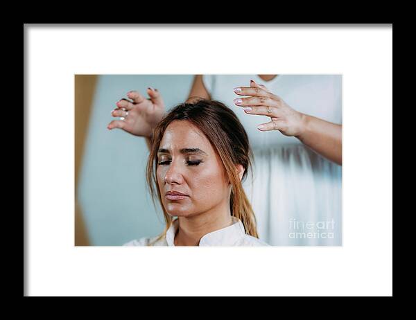 Shamballa Framed Print featuring the photograph Shamballa Therapy #2 by Microgen Images/science Photo Library