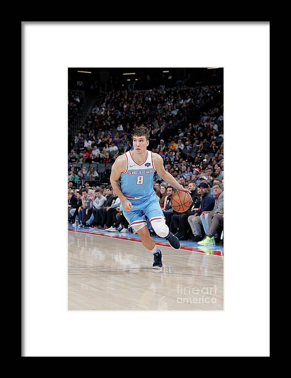 Bogdan Bogdanovic Framed Print featuring the photograph Memphis Grizzlies V Sacramento Kings by Rocky Widner