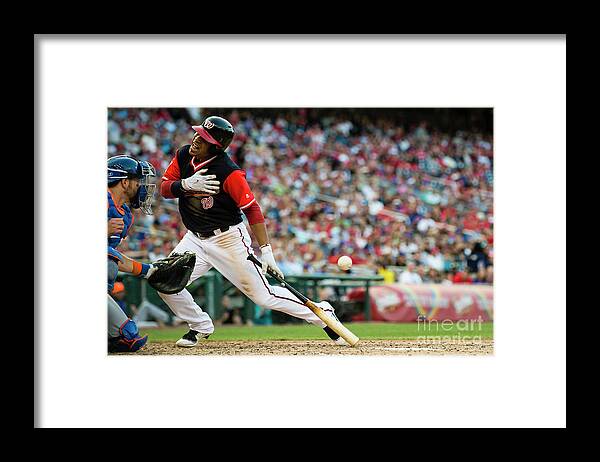 People Framed Print featuring the photograph New York Mets V Washington Nationals by Patrick Mcdermott