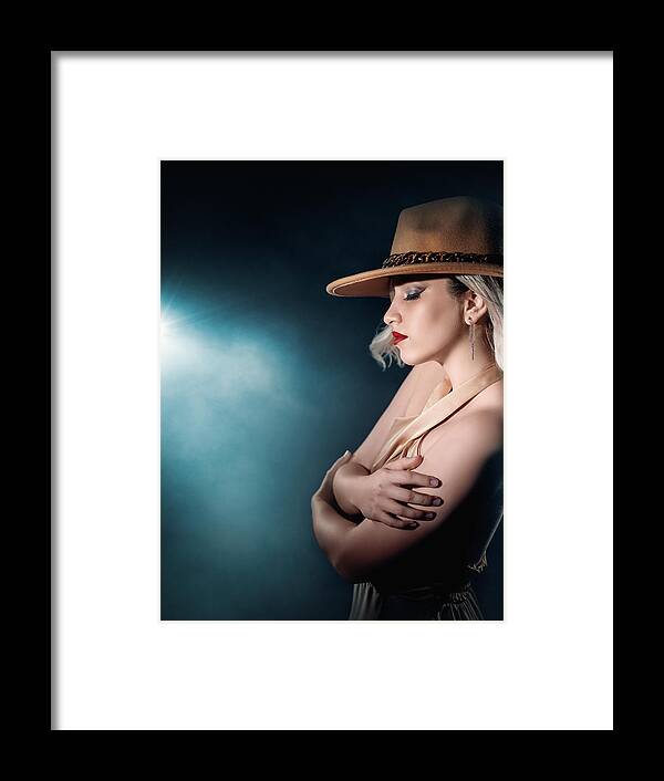 Beatyportrait Framed Print featuring the photograph A Woman In The Spotlight by Martin Lee