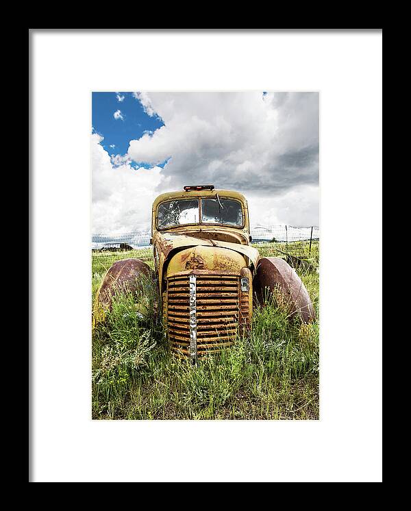 Elizabethtown Framed Print featuring the photograph Abandoned Memories by Candy Brenton