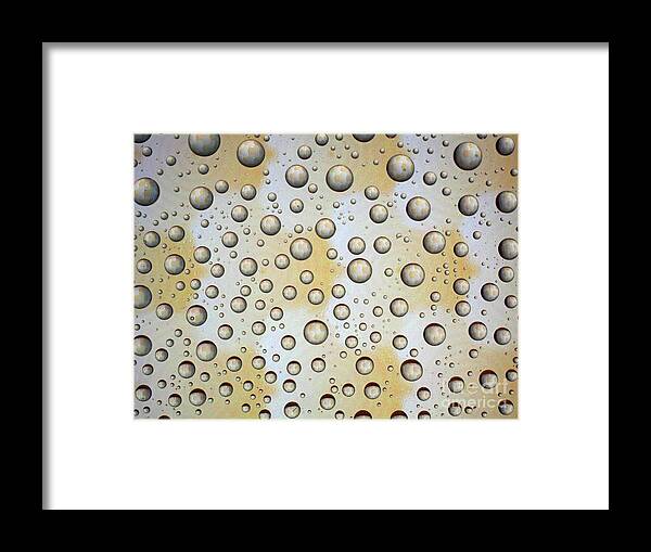 Abstract Framed Print featuring the photograph Abstract Design Reflections In Droplets H3 by Ofer Zilberstein