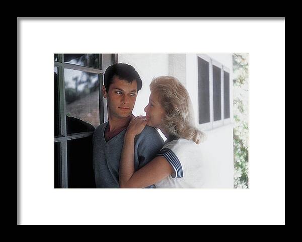1950-1959 Framed Print featuring the photograph Actors Janet Leigh And Tony Curtis by Donaldson Collection
