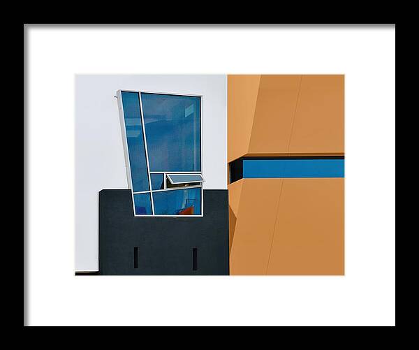 Los Angeles California Framed Print featuring the photograph Architecture Detail - Los Angeles California by Arnon Orbach