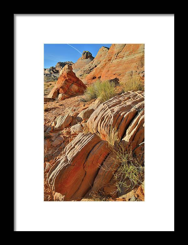Valley Of Fire State Park Framed Print featuring the photograph Beautiful Sandstone Cove in Valley of Fire by Ray Mathis