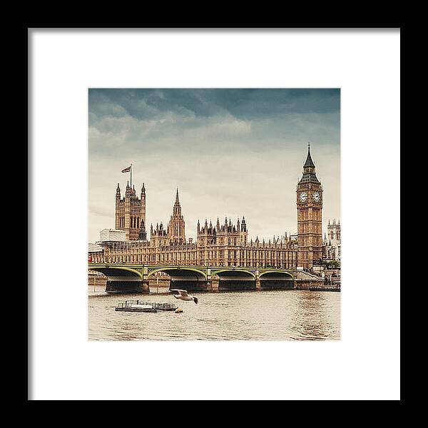 Gothic Style Framed Print featuring the photograph Big Ben And The Parliament In London by Knape