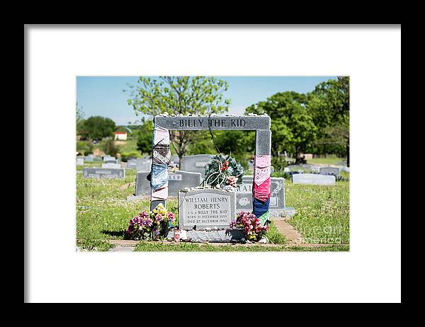 Bill The Kid Framed Print featuring the photograph Billy the Kid Tombstone by Paul Quinn