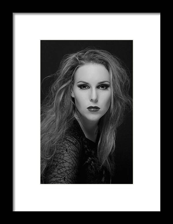 Portrait Framed Print featuring the photograph Caroline by Carine Belzon