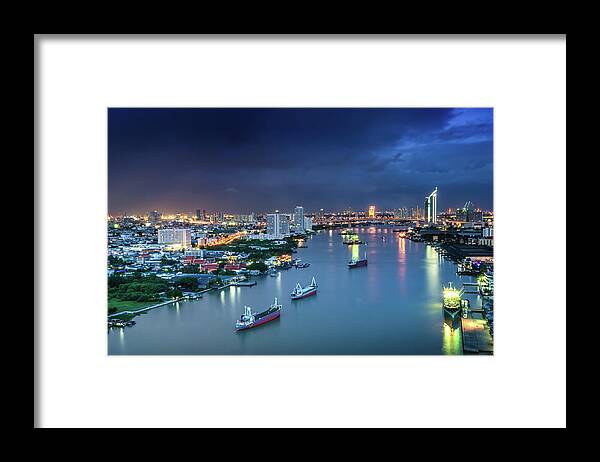 Outdoors Framed Print featuring the photograph Chaopraya Wide Angle by Happysun Photography