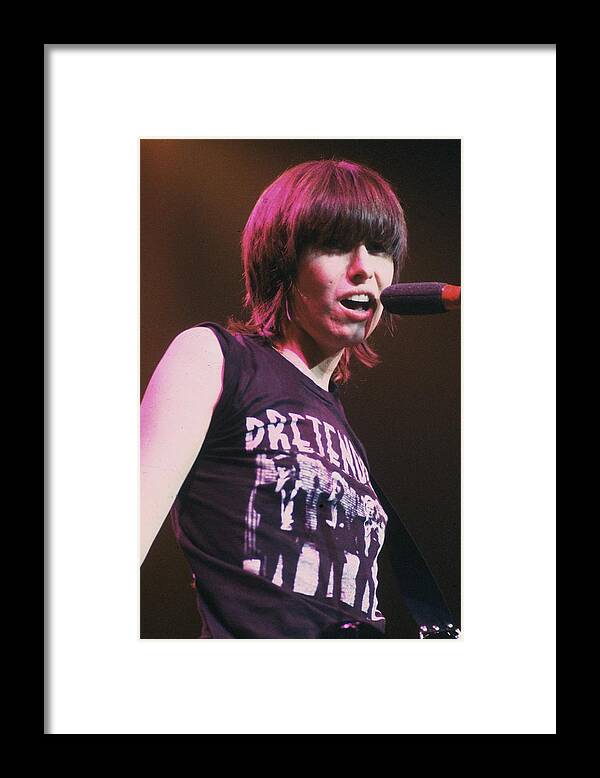 Rock Music Framed Print featuring the photograph Chrissie Hynde by Hulton Archive