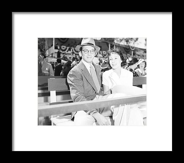 People Framed Print featuring the photograph Clifford Odets And Luise Rainer by Bettmann