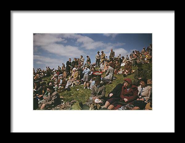 Crowd Framed Print featuring the photograph Derby Spectators by Bert Hardy