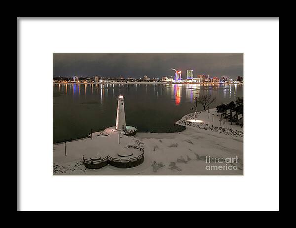 Detroit Framed Print featuring the photograph Detroit Riverfront by Jim West/science Photo Library
