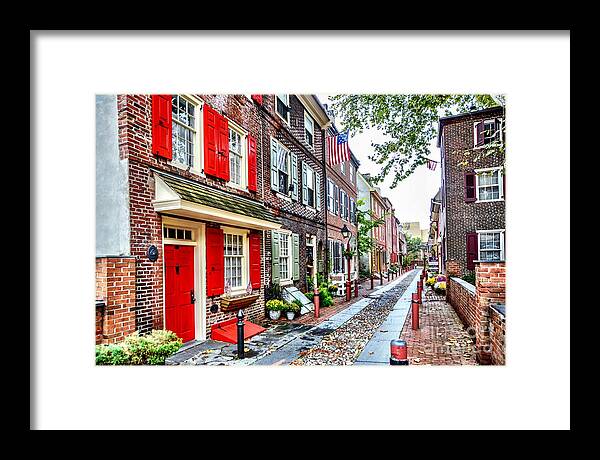 Elfreths Framed Print featuring the photograph Elfreths Alley by Stacey Granger