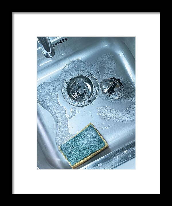 Laver Framed Print featuring the photograph Eponge Dans L'evier Sponge In The Sink by Studio - Photocuisine