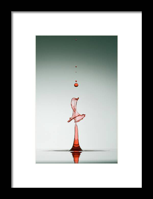 Abstract Framed Print featuring the photograph Evolution Of Waterdrops - 7 by Veli Aydogdu