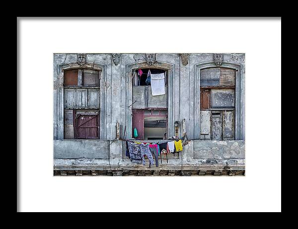 Havana Framed Print featuring the photograph Facade by Pavol Stranak