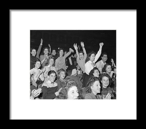 Young Men Framed Print featuring the photograph Girls Cheering For Frank Sinatra by Bettmann