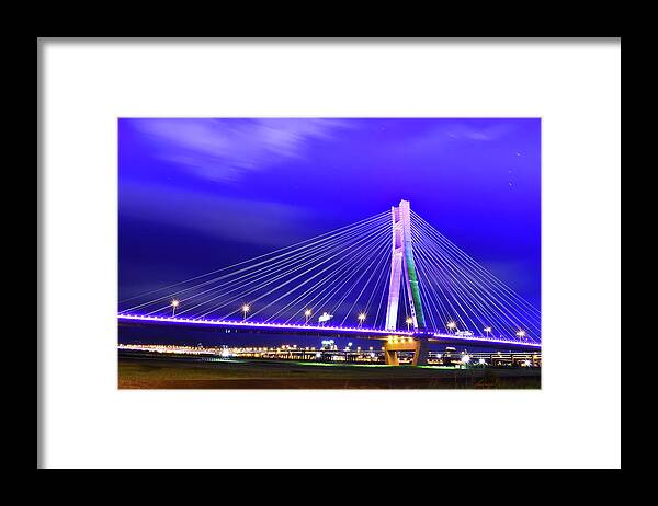 Taiwan Framed Print featuring the photograph Gorgeous Bridge by Taiwan Nans0410