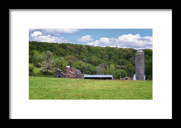 Barn Framed Print featuring the photograph Green Pastures by Susan Rissi Tregoning