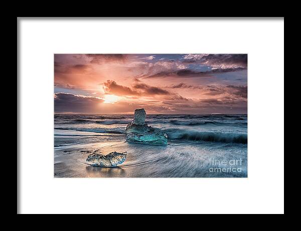 Melting Framed Print featuring the photograph Icebergs Floating On Icy Beach by Technotr