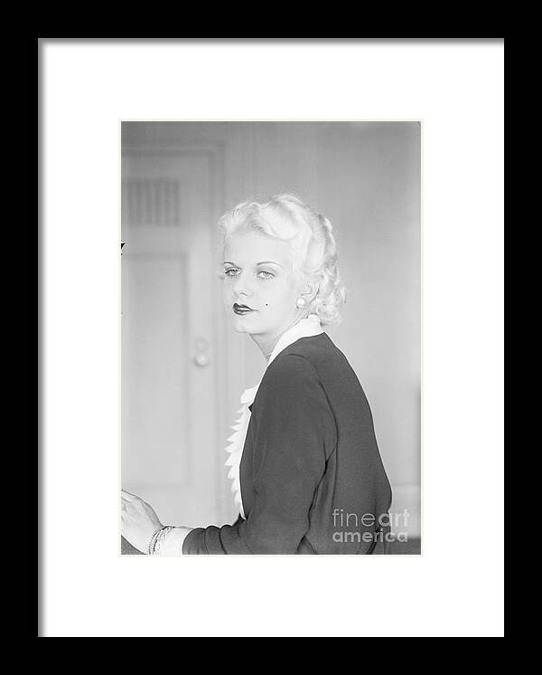 Jean Harlow Framed Print featuring the photograph Jean Harlow by Bettmann